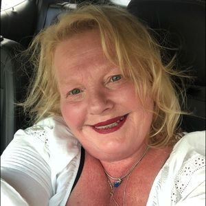 Meet your Posher, Sabrina